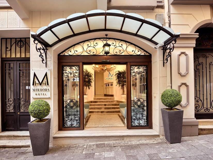Mirrors Hotel Istanbul Bagian luar foto